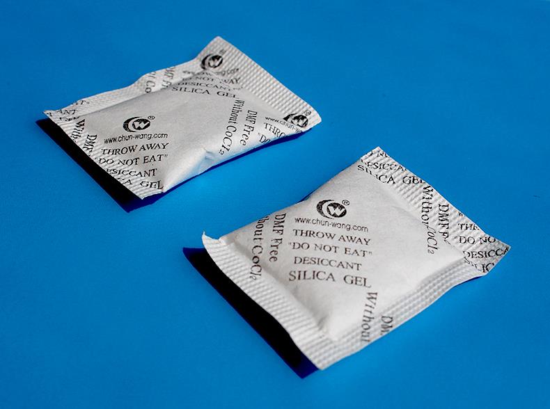 silica gel.jpg
