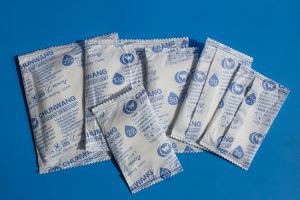 Naturligt tørringsmiddel, der anvendes til beskyttelse af industriel emballage